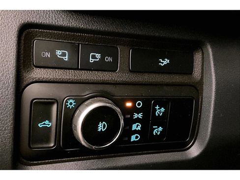 Used 2022 Chevrolet Colorado Z71 image 30