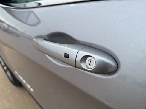 Used 2019 Jeep Cherokee Latitude Plus w/ Cold Weather Group image 60