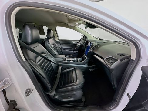 Used 2024 Ford Edge SEL AWD/4WD image 32