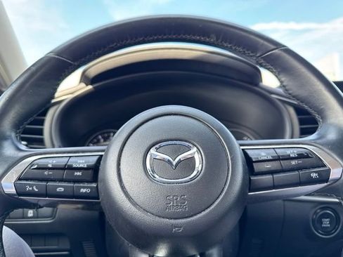 Used 2024 MAZDA MAZDA3 s FWD image 20