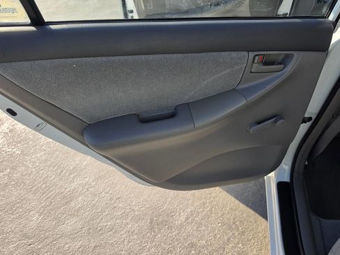 Used 2004 Toyota Corolla CE image 21