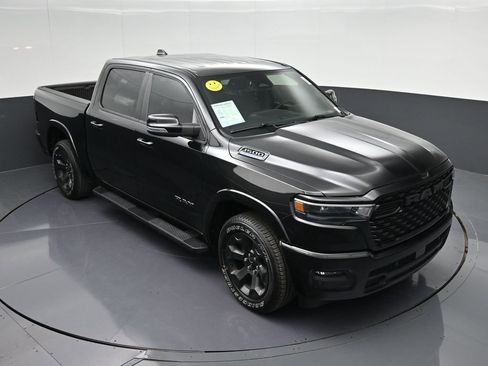 Used 2025 RAM 1500 Big Horn RWD image 21