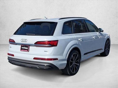 Used 2020 Audi Q7 3.0T Prestige w/ Prestige Package image 5