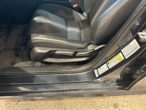 Used 2025 Honda Civic Sport image 23