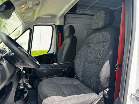 Used 2023 RAM ProMaster 3500 w/ Driver Convenience Group image 11