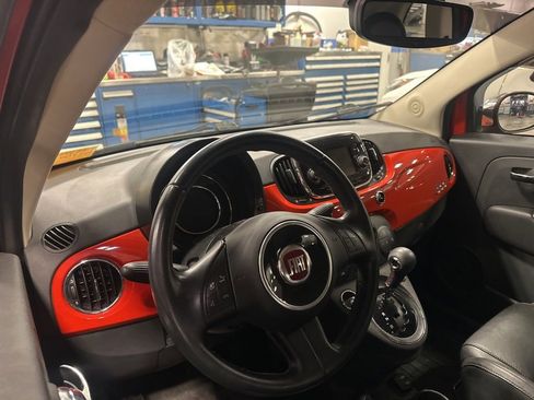 Used 2018 FIAT 500 Lounge image 9