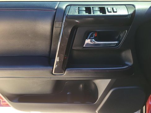 Used 2023 Toyota 4Runner TRD Off-Road Premium w/ Off Road Premium Plus Package AWD/4WD image 16