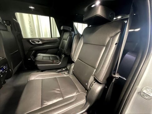 Used 2023 Chevrolet Tahoe LT w/ LT Signature Plus Package image 15