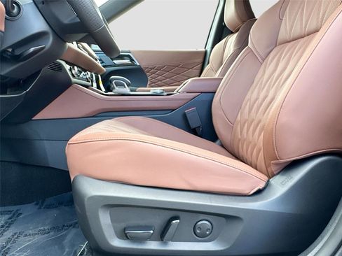 New 2026 Mitsubishi Outlander SEL image 18