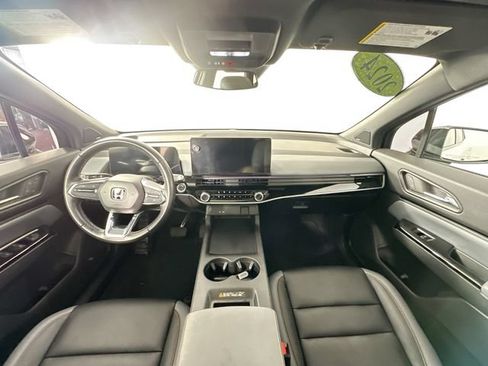 Used 2024 Honda Prologue Touring image 3