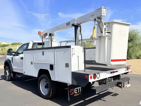 Used 2017 Ford F450 XL w/ Power Equipment Group RWD image 3