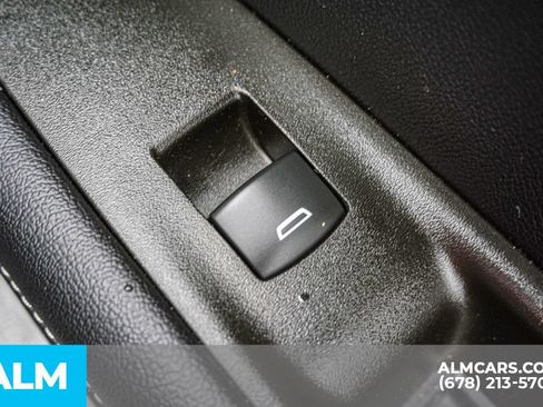 Used 2025 Chevrolet Blazer LT FWD image 54