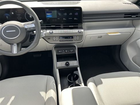 New 2026 Hyundai Kona SEL Premium image 5