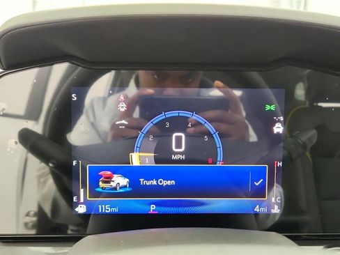 New 2026 Chevrolet Trax ACTIV w/ Sunroof Package image 40