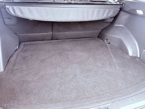 Used 2025 Toyota RAV4 XLE FWD image 28