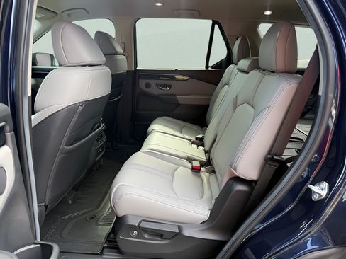 Certified 2025 Honda Pilot EX-L image 11