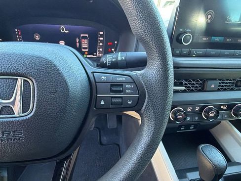 Used 2023 Honda Accord EX image 27