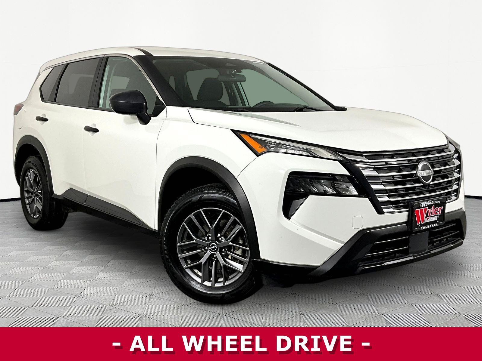Certified 2024 Nissan Rogue S AWD/4WD image 3