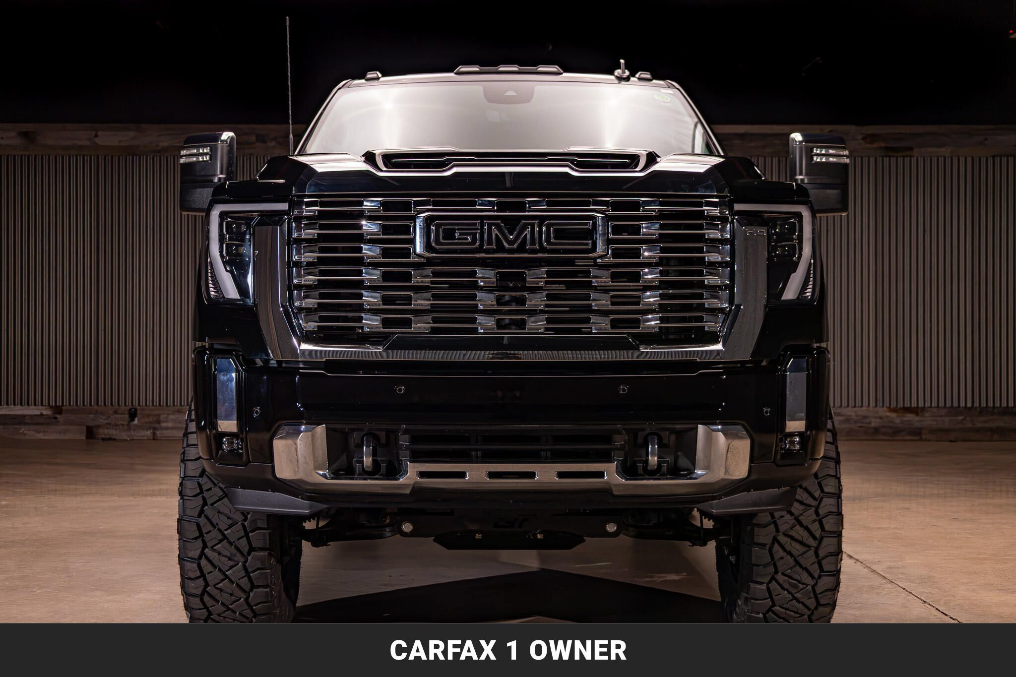 Used 2026 GMC Sierra 3500 Denali w/ Denali Reserve Package AWD/4WD image 4