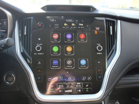 Used 2024 Subaru Outback Limited image 17