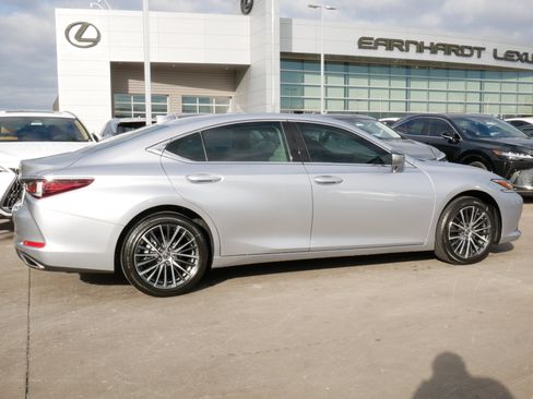 New 2025 Lexus ES 350 w/ Premium Package image 7