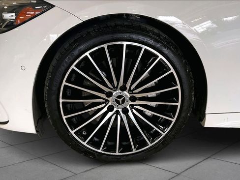 Used 2024 Mercedes-Benz C 300 Sedan image 11