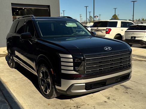 New 2026 Hyundai Palisade Limited image 3