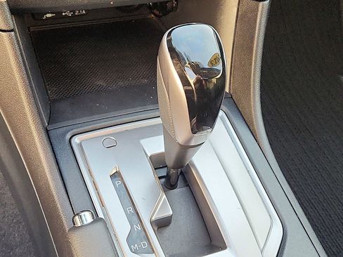 Used 2023 Subaru Crosstrek 2.0i Premium image 15