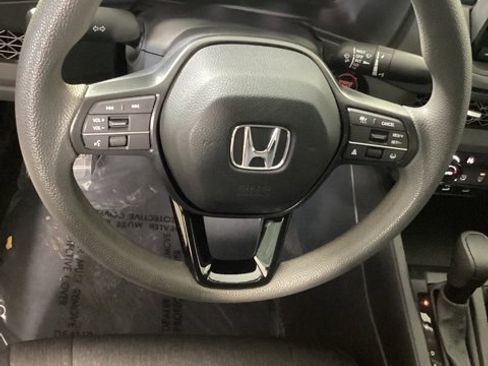 Used 2024 Honda Accord EX image 9