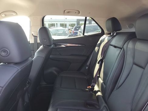Certified 2023 Buick Envision Essence AWD/4WD image 9