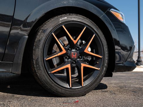 Used 2024 Honda Civic Si image 9