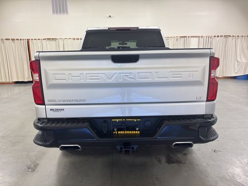 Used 2020 Chevrolet Silverado 1500 LT Trail Boss w/ Convenience Package image 7