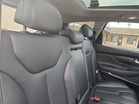 Used 2020 Hyundai Santa Fe Limited AWD/4WD image 30
