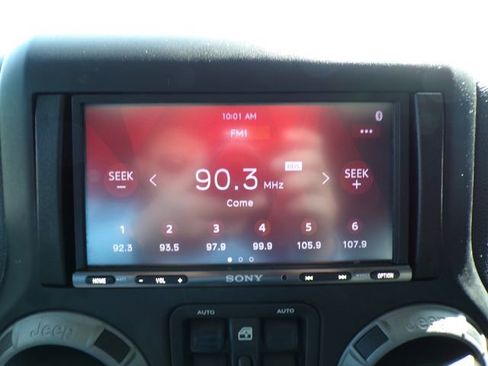 Used 2017 Jeep Wrangler Unlimited Sport w/ Quick Order Package 24S image 17