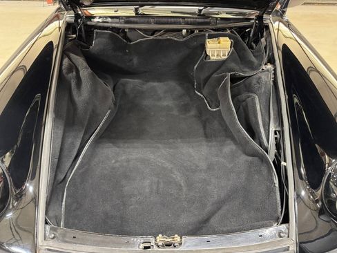 Used 1987 Porsche 911 Carrera RWD image 31