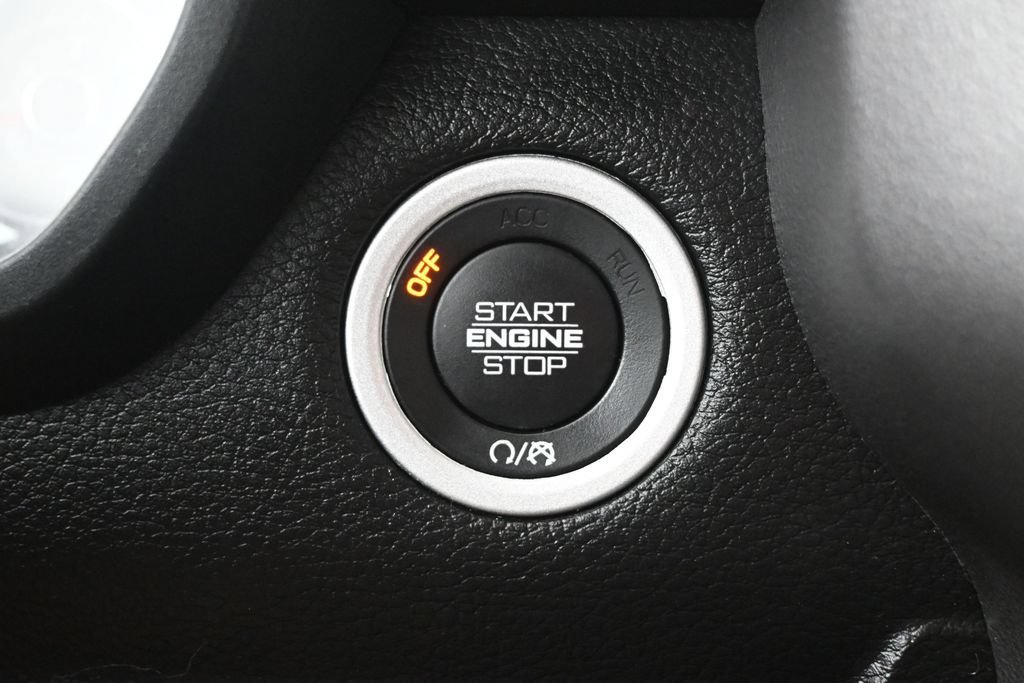 Used 2022 RAM 1500 Big Horn AWD/4WD image 4