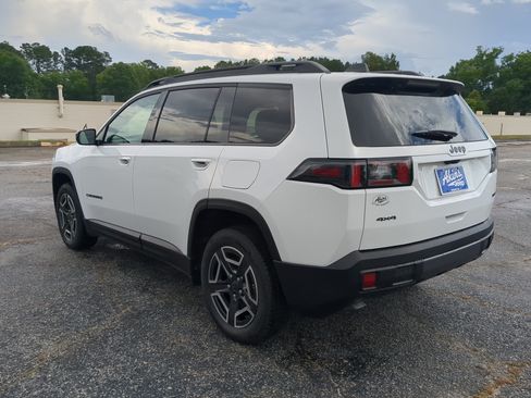 New 2026 Jeep Cherokee Limited AWD/4WD image 6
