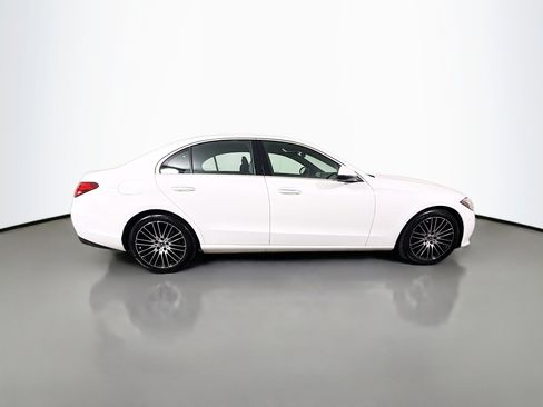 Used 2025 Mercedes-Benz C 300 4MATIC Sedan image 11