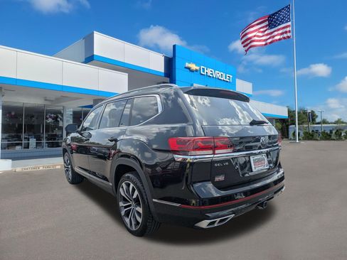 Used 2022 Volkswagen Atlas SEL Premium AWD/4WD image 5