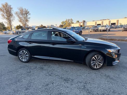 Used 2018 Honda Accord EX-L image 6