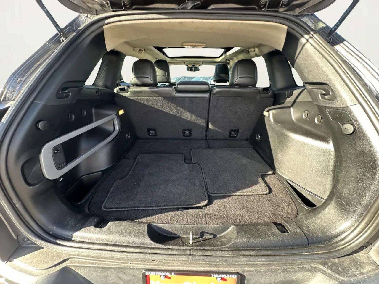 Used 2015 Jeep Cherokee Limited AWD/4WD image 11