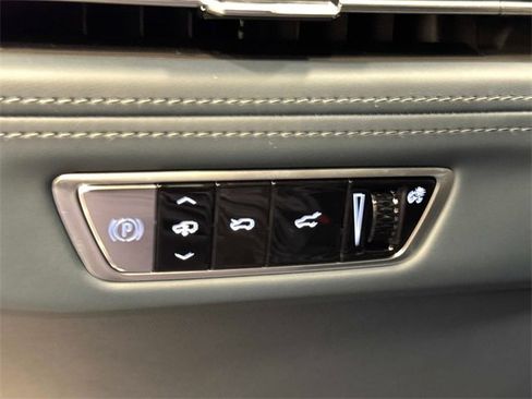 New 2026 Cadillac Escalade IQ Luxury 2 image 27