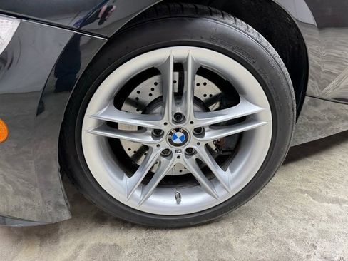 Used 2007 BMW M Roadster image 24