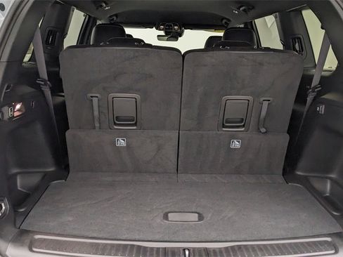 Used 2025 Jeep Grand Cherokee L Limited image 7