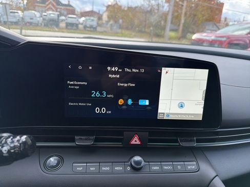 New 2026 Hyundai Elantra Sport image 25