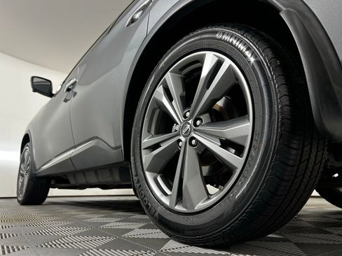 Used 2019 Nissan Murano Platinum w/ Cargo Package image 31