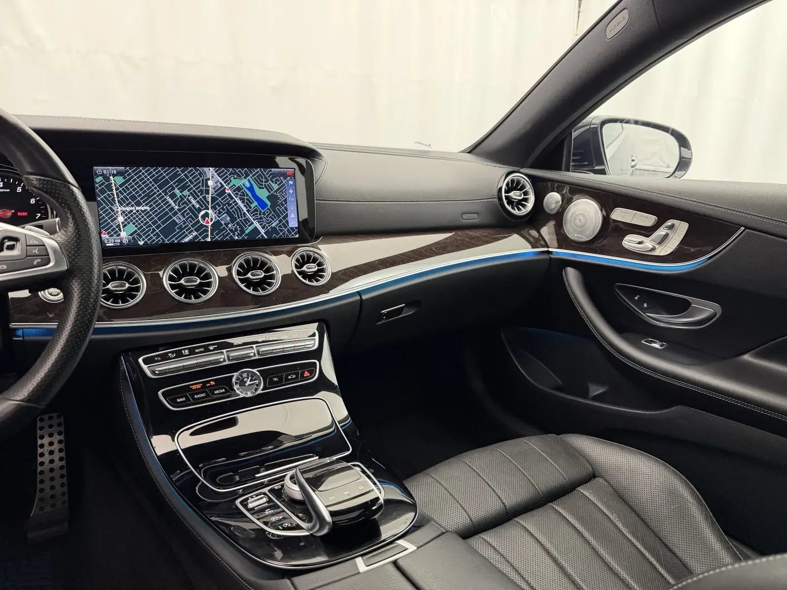 Used 2018 Mercedes-Benz E 400 4MATIC Coupe image 20