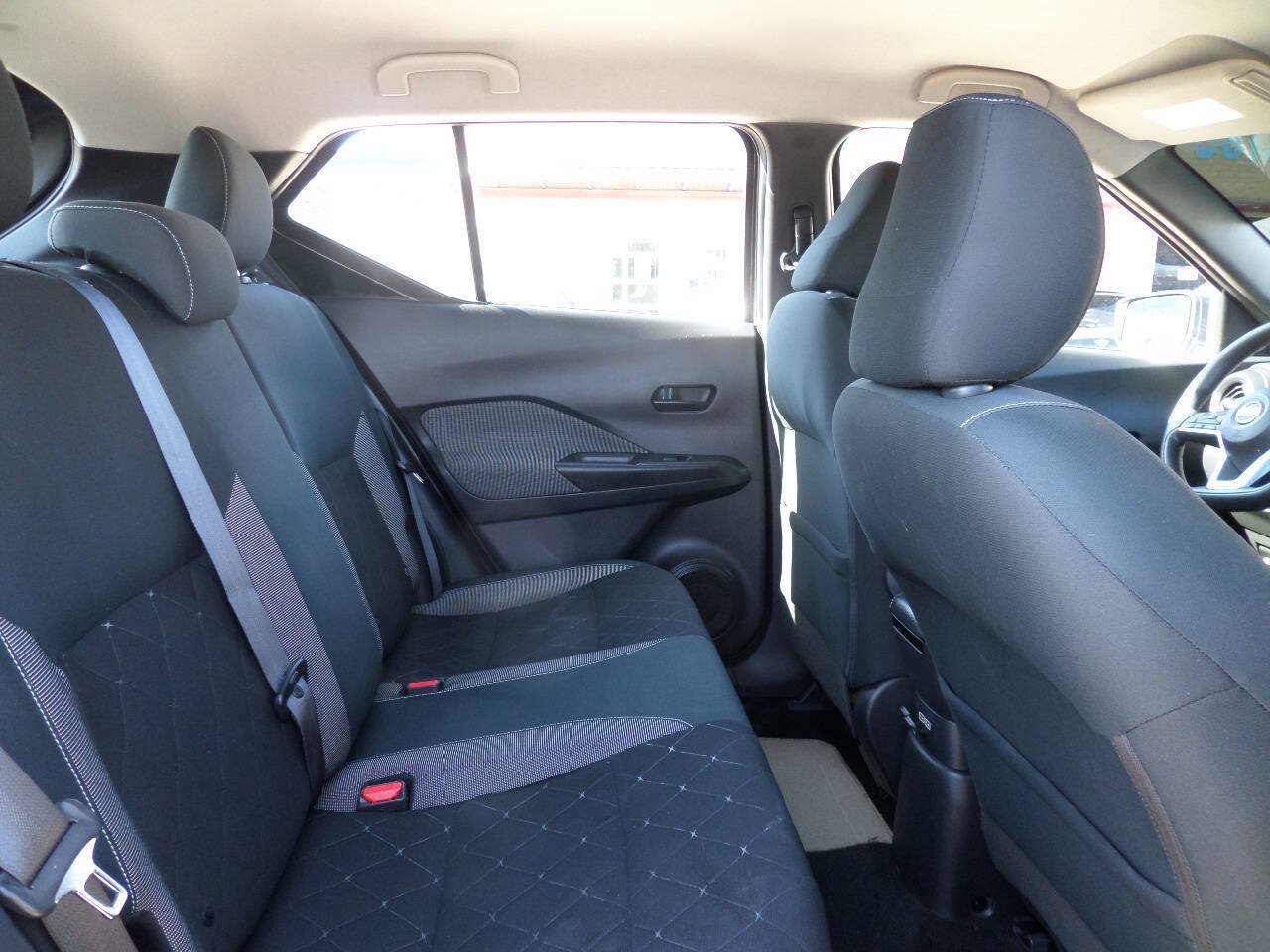 Used 2019 Nissan Kicks S w/ Exterior Electronics Package FWD image 19