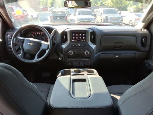Used 2024 Chevrolet Silverado 2500 Custom w/ Custom Value Package AWD/4WD image 21