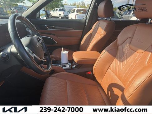 Certified 2023 Kia Telluride SX X-Line image 3
